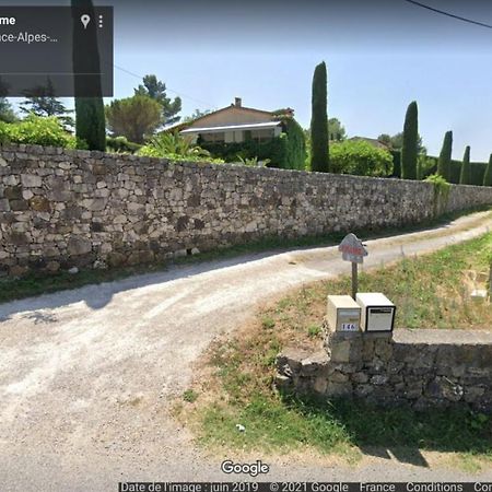 Bambou Entre Mer Et Montagnes Chateauneuf-Grasse Exterior photo
